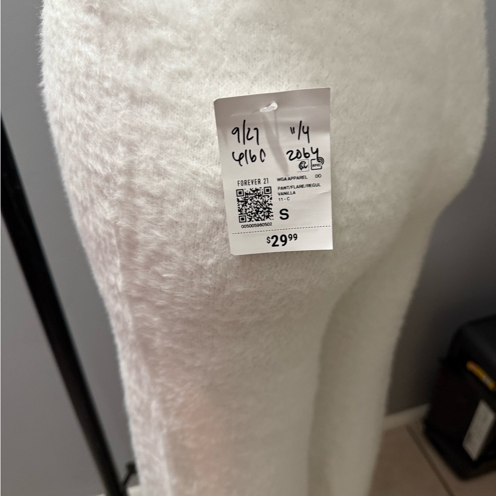 Forever 21 Cream Fuzzy Straight Leg Pants - Picture 4 of 4
